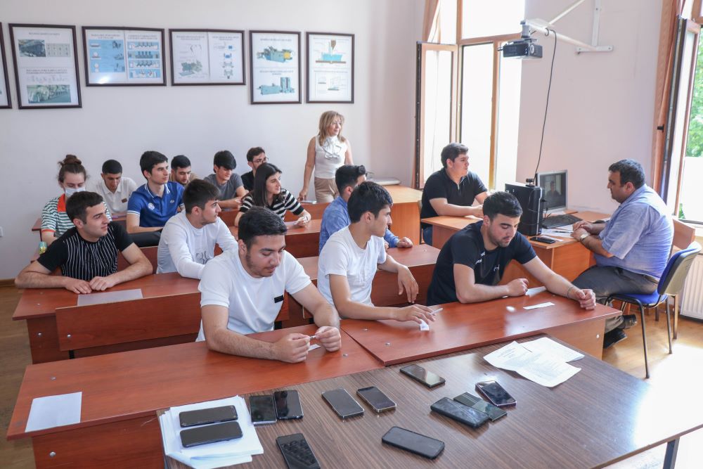 AzTU - Azərbaycan Texniki Universiteti (Beta)